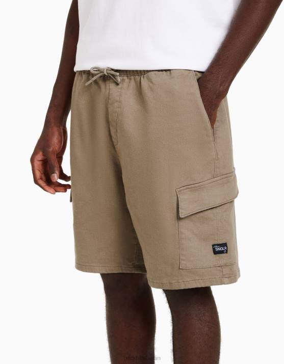 Kamel Bershka Männer Cargo-Bermuda-Sweatshorts H00J3321