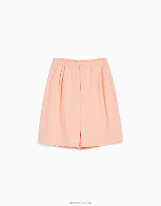 Rosa Bershka Männer Taillierte Bermudashorts mit weitem Bein H00J3371