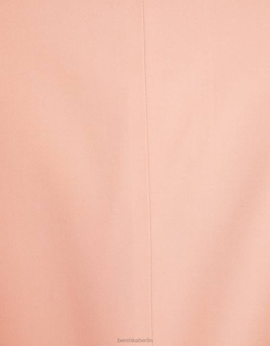 Rosa Bershka Männer Taillierte Bermudashorts mit weitem Bein H00J3371