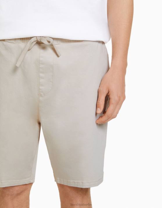 Sand Bershka Männer Bermuda-Jogginghose H00J3356