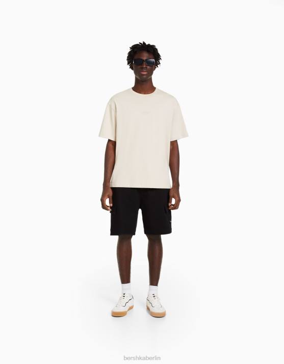 Schwarz Bershka Männer Cargo-Bermuda-Sweatshorts H00J3322