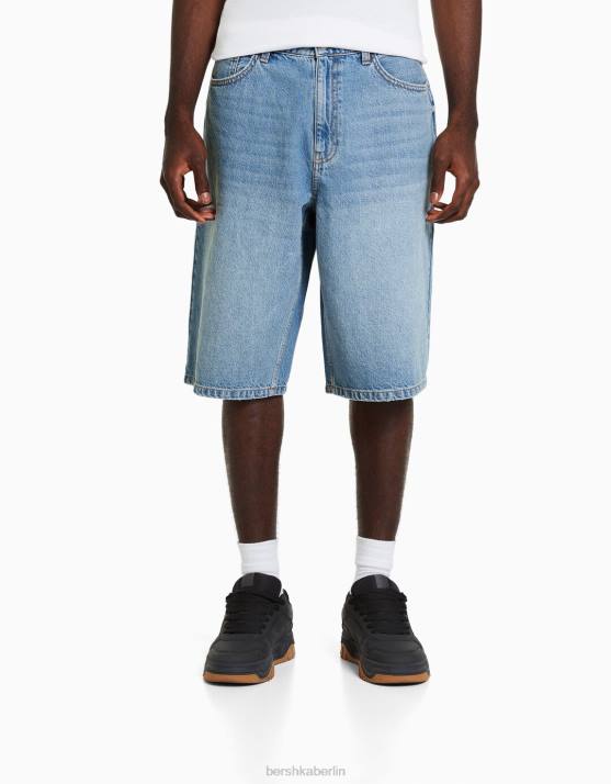 hellblau Bershka Männer Baggy-Jeans-Bermudashorts H00J3336
