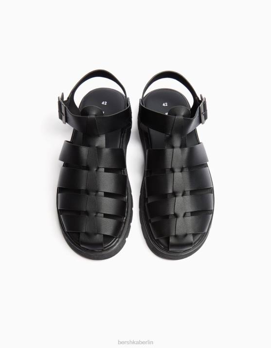 Schwarz Bershka Männer Käfigsandalen H00J3025