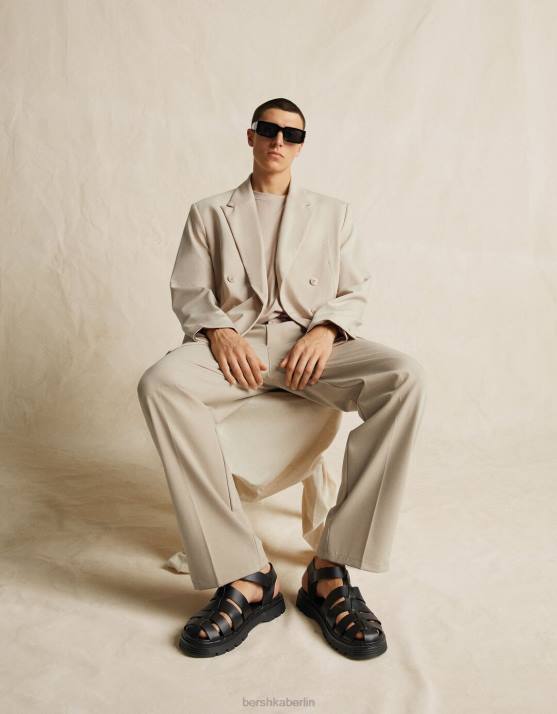 Schwarz Bershka Männer Käfigsandalen H00J3546