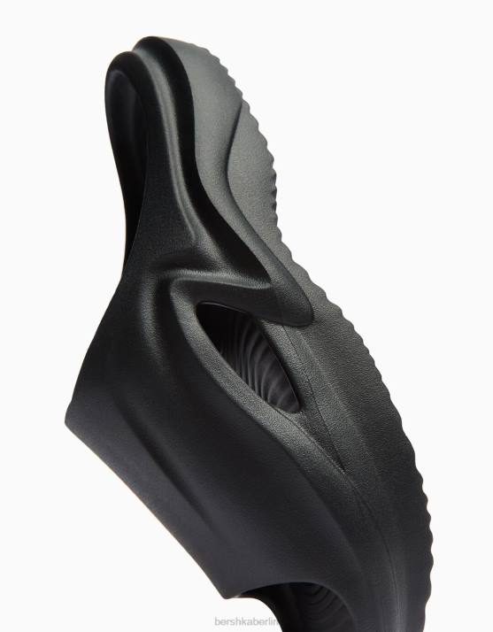 Schwarz Bershka Männer technische Sandalen H00J3555