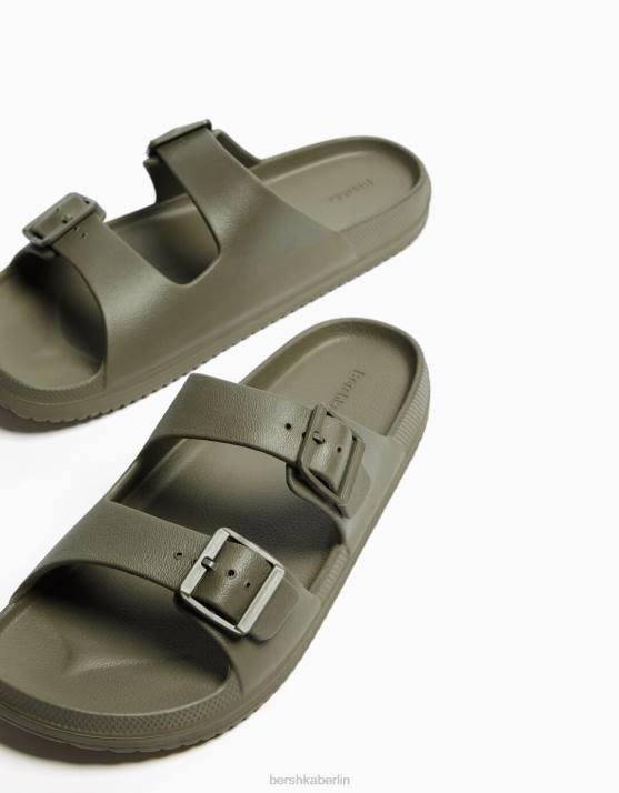 khaki Bershka Männer Gummierte Sandalen mit Schnallen H00J3559