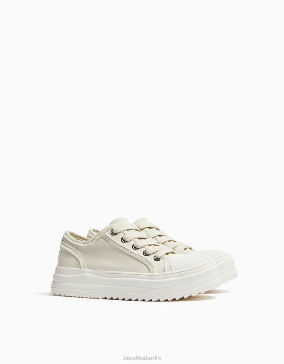 Sand Bershka Männer Sneakers mit Stoffspitze H00J3479