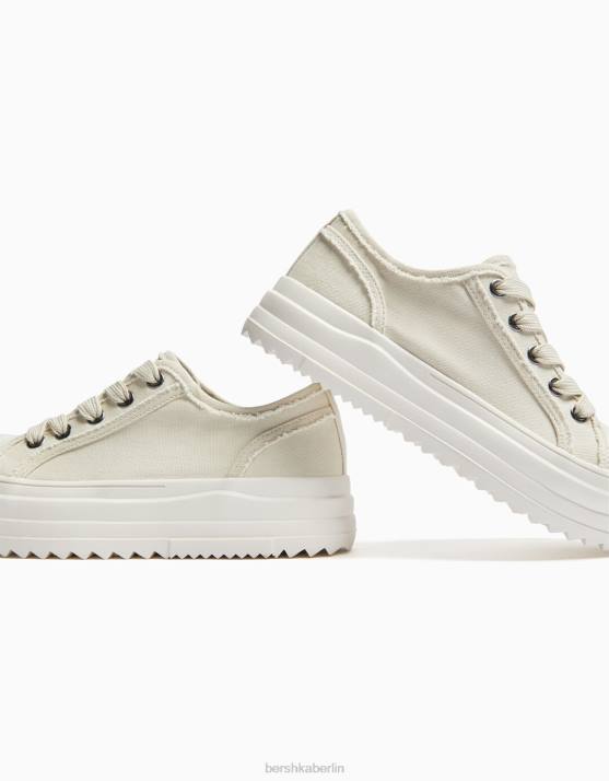 Sand Bershka Männer Sneakers mit Stoffspitze H00J3479