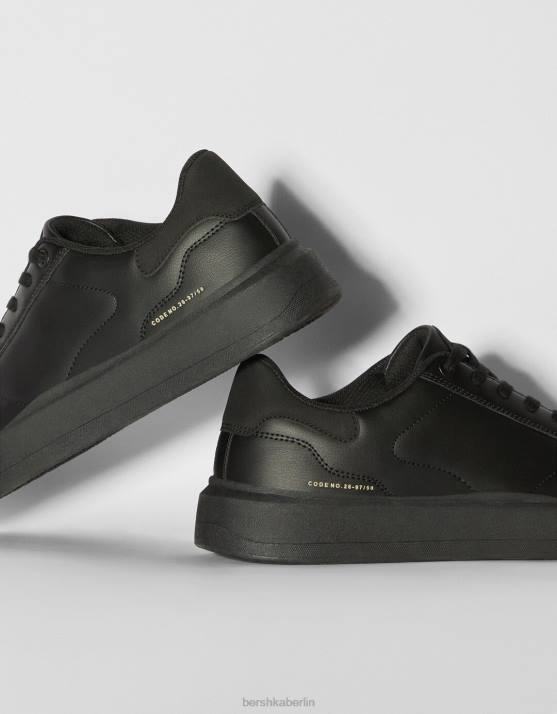 Schwarz Bershka Männer einfarbige Turnschuhe H00J3501