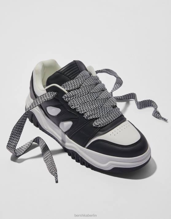 Schwarz Bershka Männer klobige Turnschuhe H00J3494