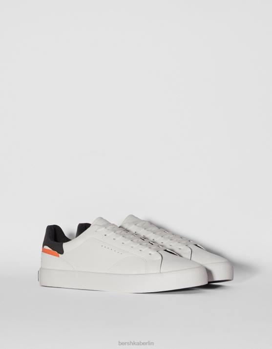 Weiss Bershka Männer kontrastierende Turnschuhe H00J3496