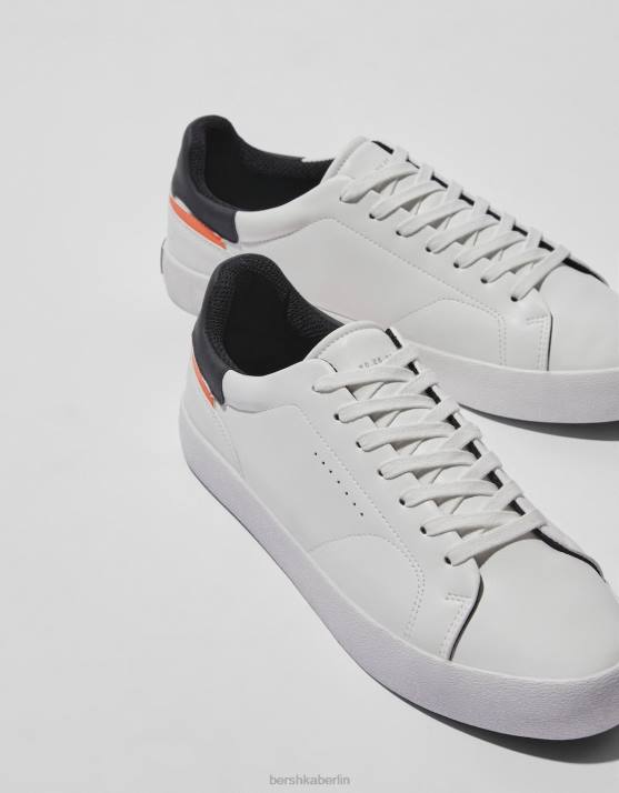 Weiss Bershka Männer kontrastierende Turnschuhe H00J3496