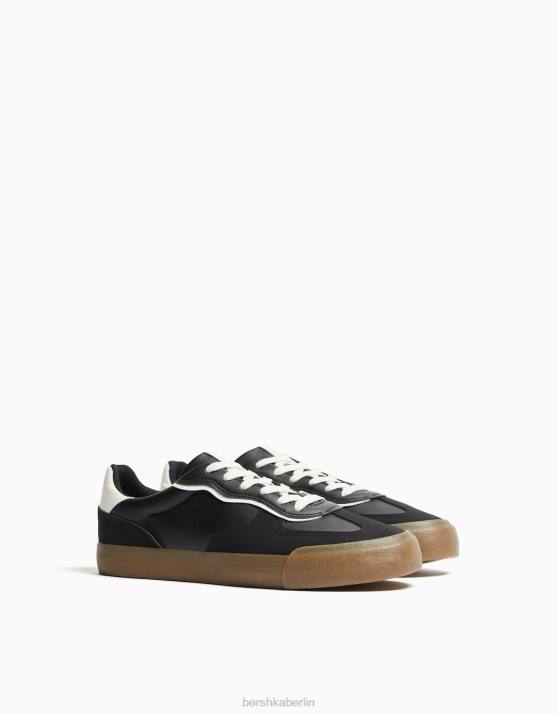 Schwarz Bershka Männer Sneaker im Retro-Stil H00J3580