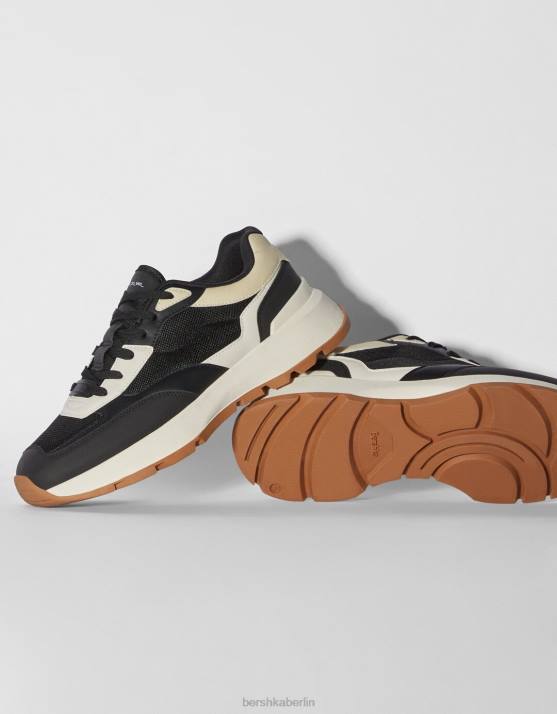 Schwarz Bershka Männer kontrastierende Mesh-Sneaker H00J3530