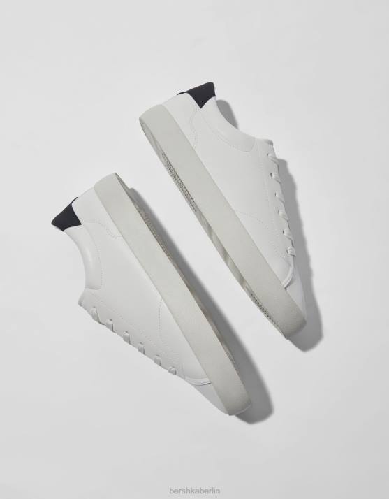 Weiss Bershka Männer kontrastierende Turnschuhe H00J3445