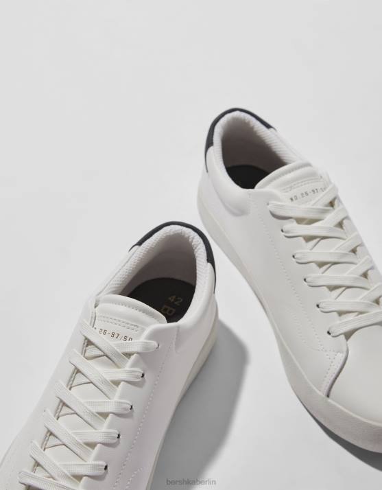 Weiss Bershka Männer kontrastierende Turnschuhe H00J3445