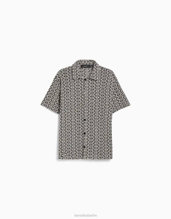 Creme Bershka Männer Bedrucktes Kurzarm-Strickhemd H00J2872