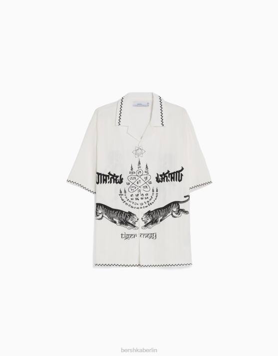 Creme Bershka Männer Kurzarmhemd mit besticktem Aufdruck H00J2864