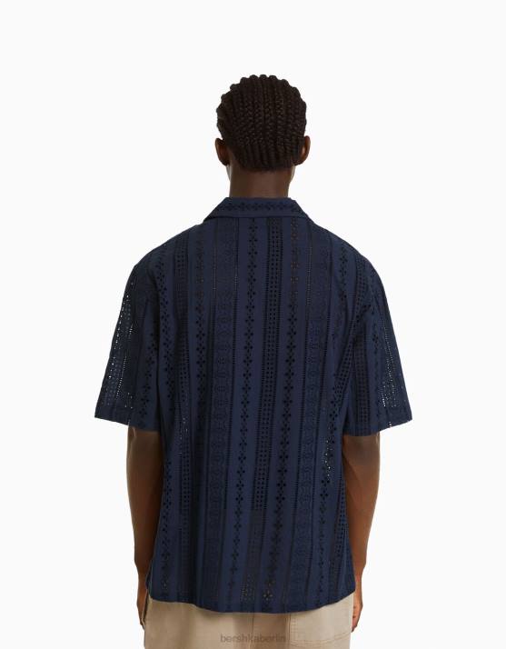 Marine Bershka Männer Kurzarmhemd mit Schweizer Stickerei H00J2880
