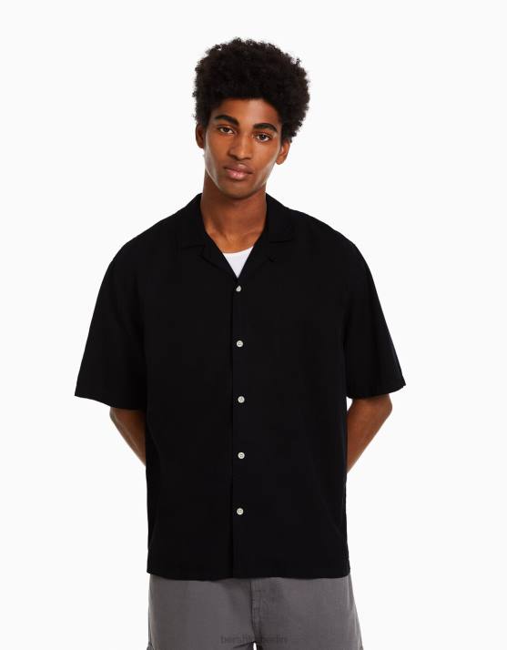 Schwarz Bershka Männer Kurzärmliges, entspanntes, rustikales Hemd H00J2945
