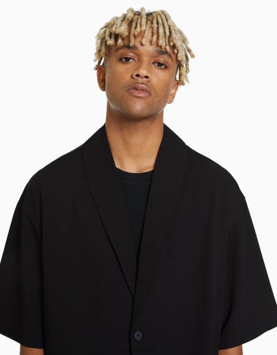 Schwarz Bershka Männer Kurzarmhemd mit Kragen H00J3033