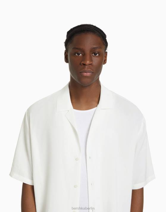 Weiss Bershka Männer Fließendes Kurzarmshirt H00J2919