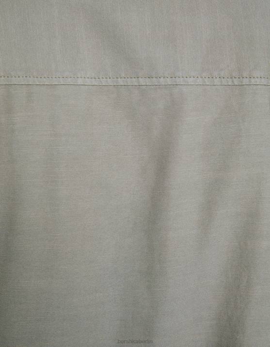 andere Bershka Männer Kurzärmliges, entspanntes, rustikales Hemd H00J2944