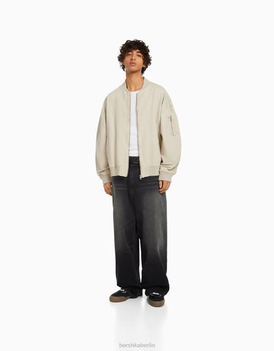 Beige Bershka Männer Bomberjacke aus Baumwolle H00J3104