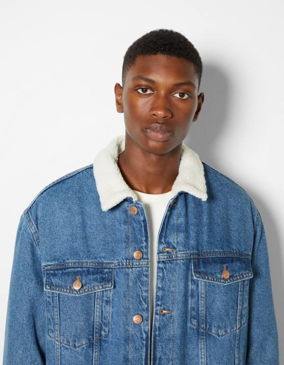 Blau Bershka Männer Jeansjacke mit Fleecefutter H00J3101