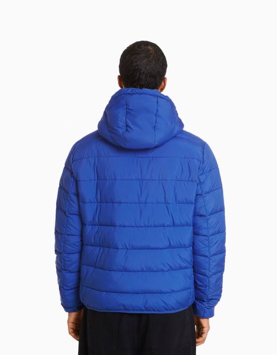 Blau Bershka Männer leichte Pufferjacke H00J3079