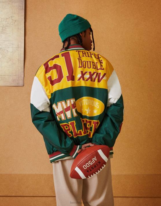 Grün Bershka Männer Bedruckte, gesteppte Bomberjacke H00J3107