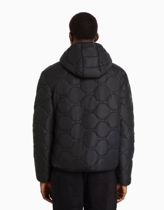 Schwarz Bershka Männer leichte Pufferjacke H00J3058