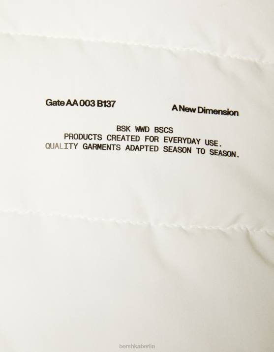 Weiss Bershka Männer Steppjacke mit Beuteltasche H00J3060