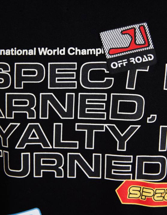 Schwarz Bershka Männer Kapuzenpullover mit Racing-Print H00J2962