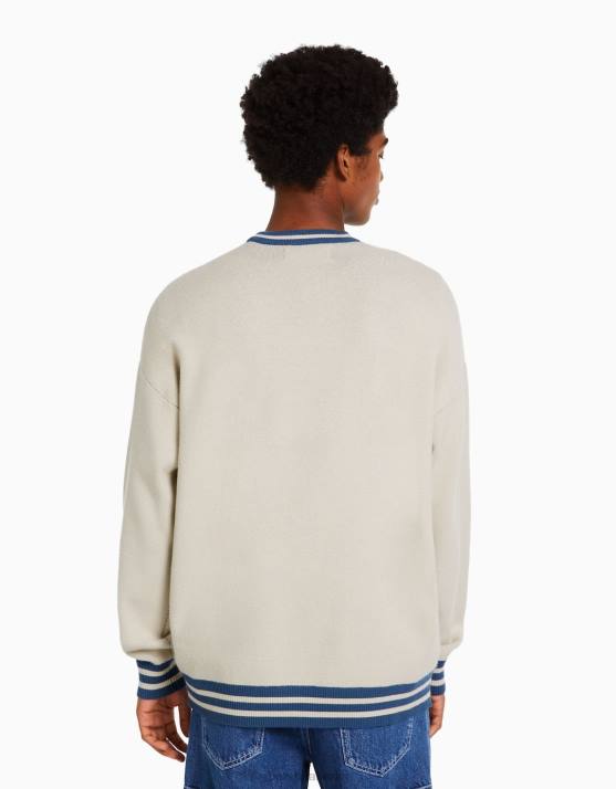Creme Bershka Männer College-Pullover H00J3008