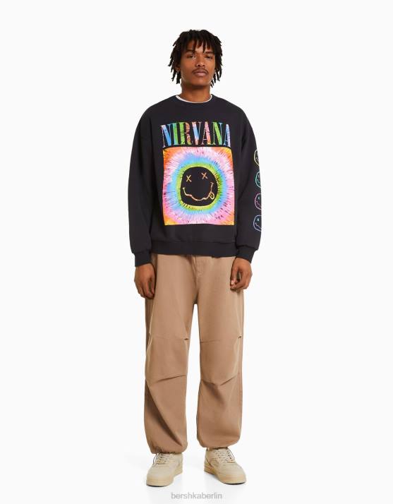 dunkelgrau Bershka Männer Sweatshirt mit Nirvana-Print H00J2974