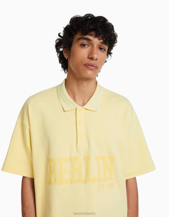 Kalk Bershka Männer Interlock-Poloshirt mit Berlin-Print H00J2802