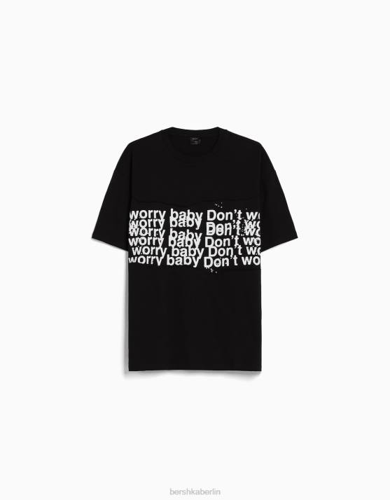 Schwarz Bershka Männer Kurzärmliges T-Shirt mit kastiger Passform und Aufnähern H00J2841