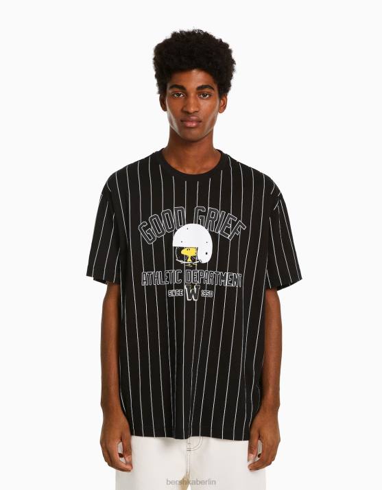 Schwarz Bershka Männer Snoopy-Kasten-Kurzarm-T-Shirt H00J2754