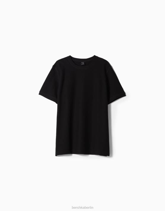 Schwarz Bershka Männer Strukturiertes Kurzarm-T-Shirt H00J2771
