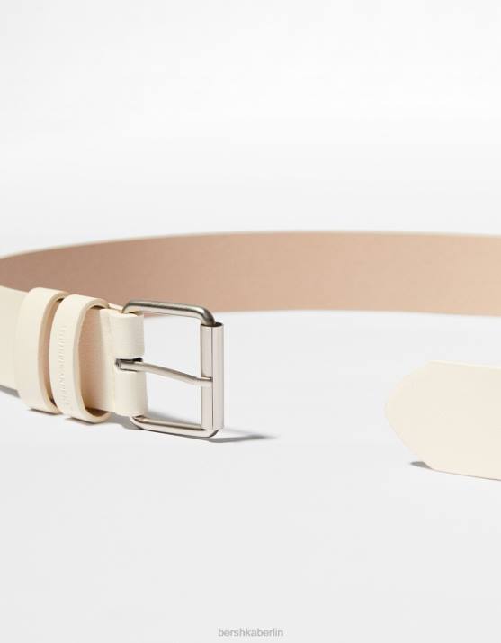 Creme Bershka Männer Breiter Kunstledergürtel H00J3631