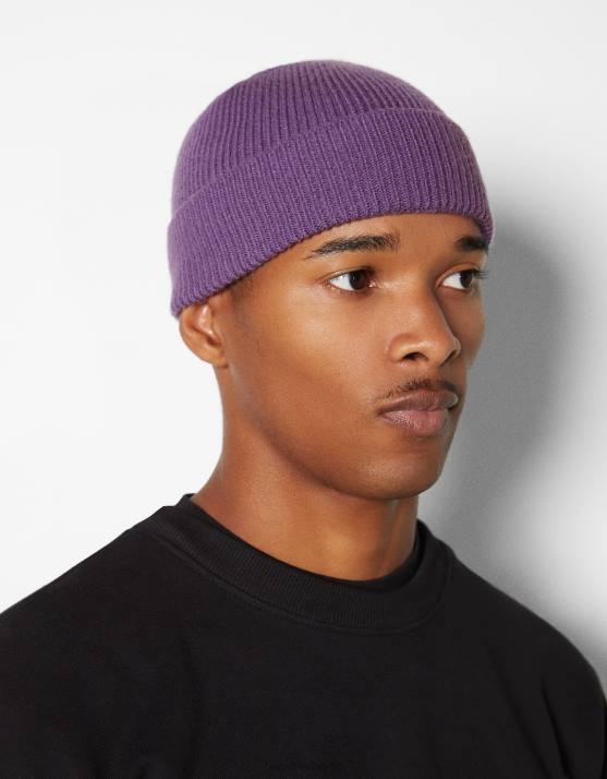violett Bershka Männer kurze Mütze H00J3619