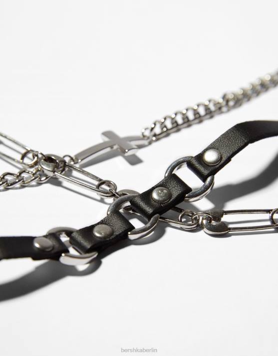 Schwarz Bershka Männer Set mit 5 Sicherheitsnadel-Armbändern H00J3656