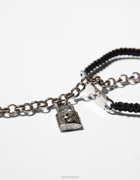 Schwarz Bershka Männer Set mit 5 Sicherheitsnadel-Armbändern H00J3656