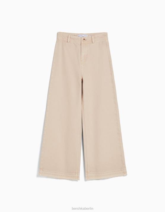 Sand Bershka unisex Culottes aus Baumwolle H00J3907