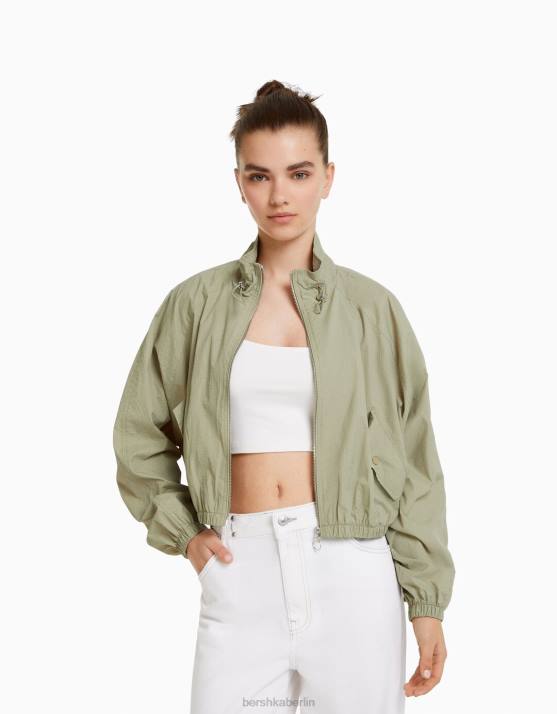 khaki Bershka unisex Kurz geschnittene strukturierte Nylon-Ripstop-Jacke H00J4157