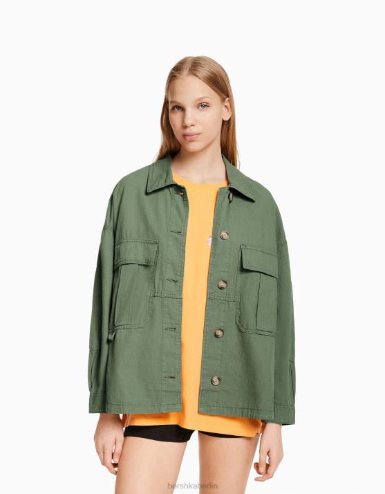 khaki Bershka unisex Langarm-Overshirt aus Baumwolle mit Taschen H00J4163