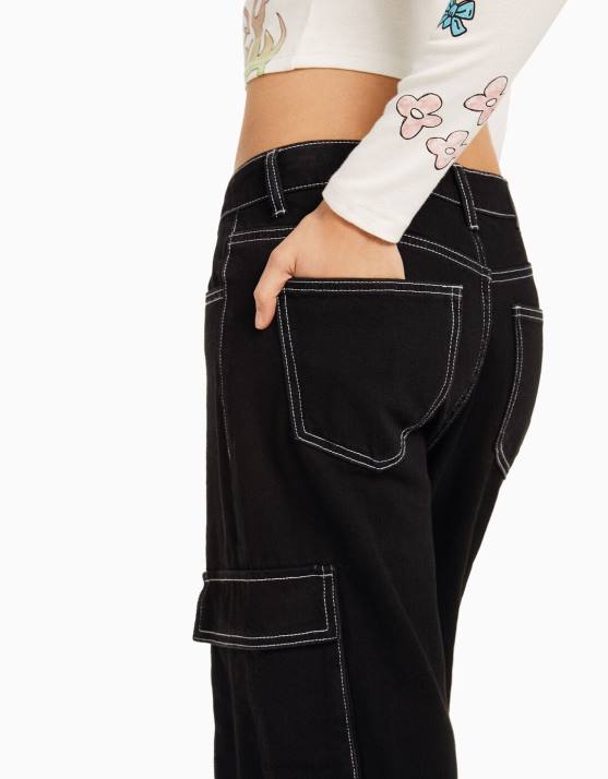 Schwarz Bershka unisex Gerade geschnittene Cargo-Jeans H00J3913