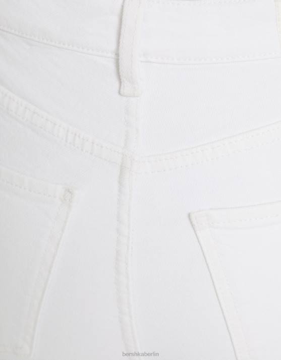 Weiss Bershka unisex verkürzte, ausgestellte Jeans H00J3923