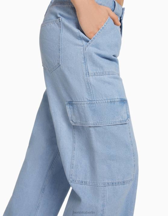 hellblau Bershka unisex Gerade geschnittene Cargo-Jeans H00J3990